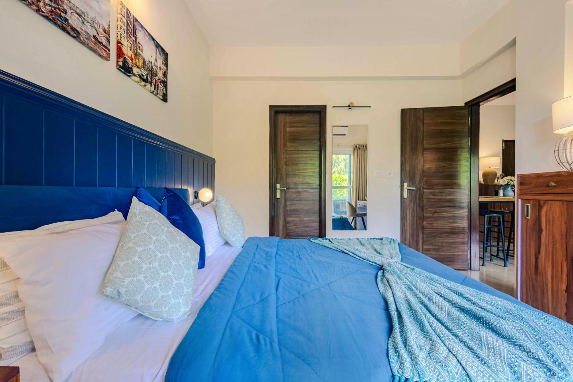 Alaya Stays 1 Bhk With Balcony & Pool - Veera Marina 칸돌림 외부 사진