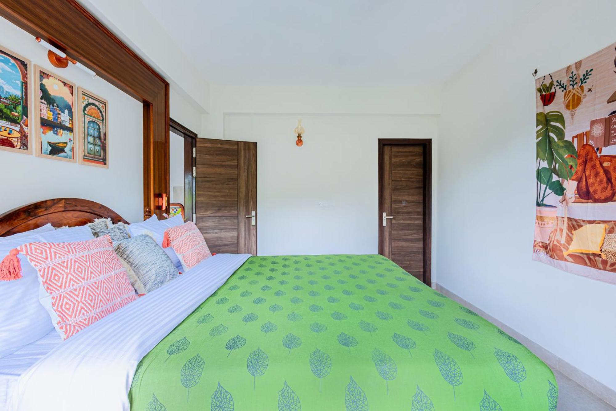Alaya Stays 1 Bhk With Balcony & Pool - Veera Marina 칸돌림 외부 사진
