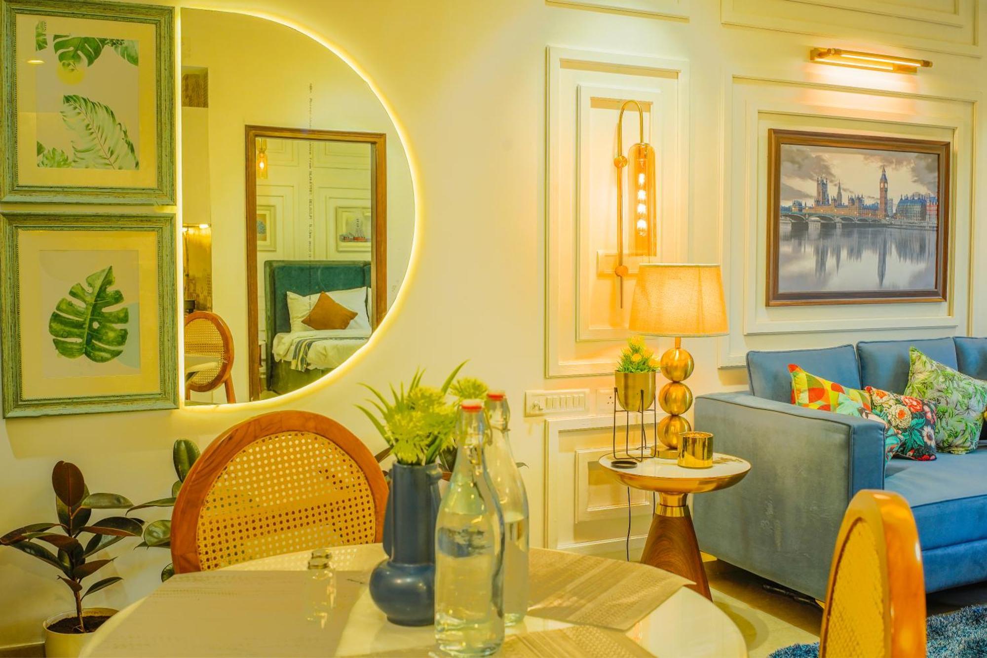 Alaya Stays 1 Bhk With Balcony & Pool - Veera Marina 칸돌림 외부 사진